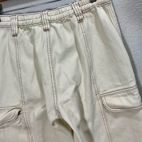 PacSun Elastic Waist White Bone Cargo Denim Pants Mid Rise Size Medium - Picture 16 of 16